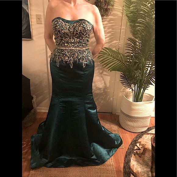 Mac Duggal Dresses & Skirts - Mac Duggal Peacock Blue royal satan and beaded gown!